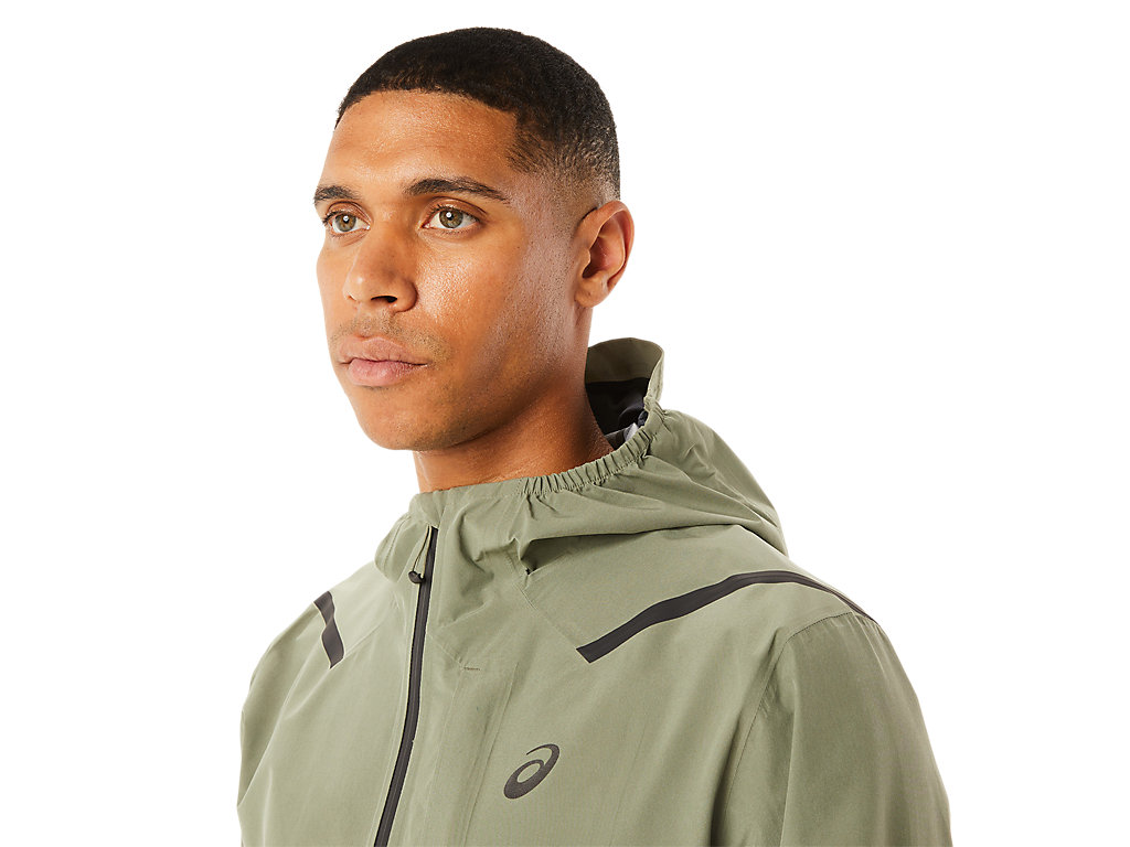 Men's Asics Accelerate Waterproof 2.0 Jackets Green | 7368-ANILZ