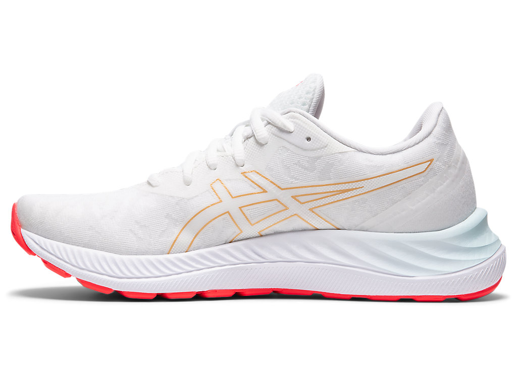 Women's Asics Gel-Excite 8 Walking Shoes White | 0135-DROPL