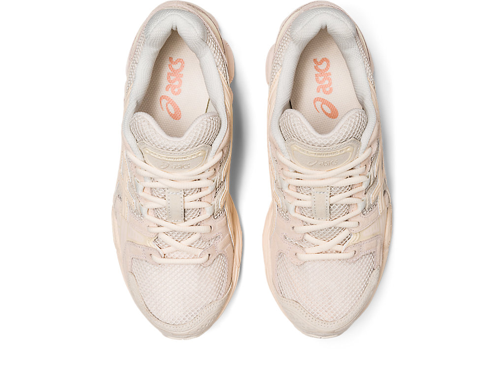 Women's Asics Gel-Nimbus 9 Sneakers Beige / White Coral | 8063-GPIJZ