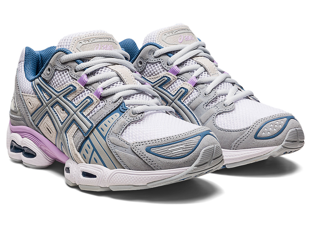 Women's Asics Gel-Nimbus 9 Sneakers White / Grey | 1796-WXVOE