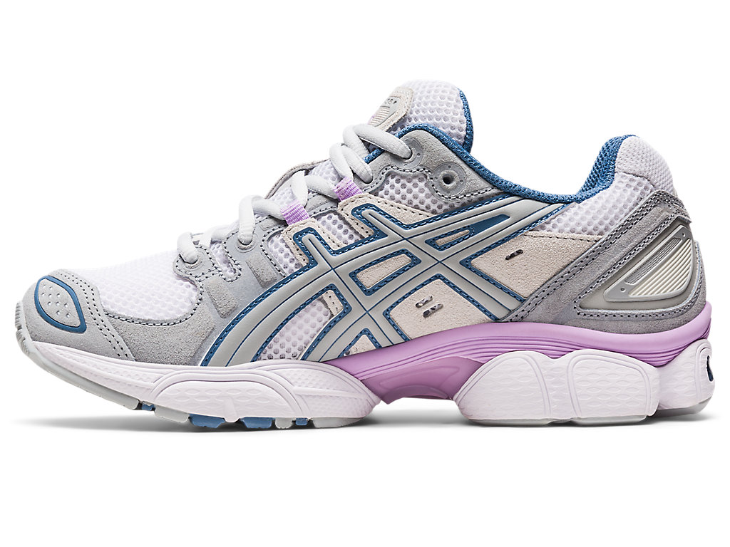 Women's Asics Gel-Nimbus 9 Sneakers White / Grey | 1796-WXVOE