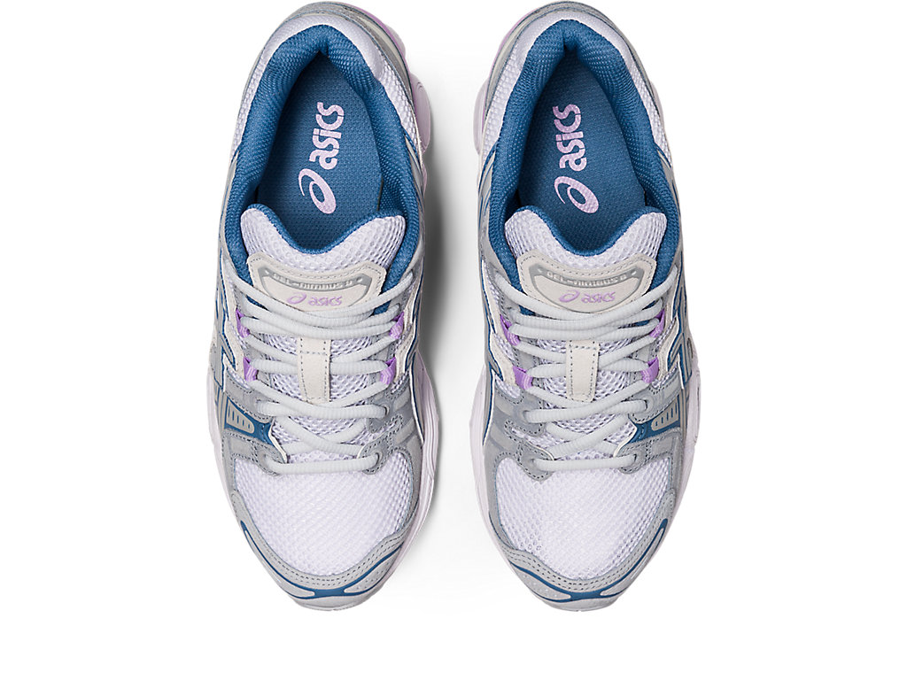 Women's Asics Gel-Nimbus 9 Sneakers White / Grey | 1796-WXVOE