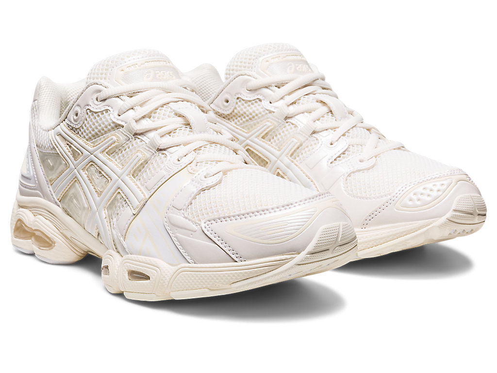 Women's Asics Jessica Gonsalves Gel-Nimbus 9 Sneakers Cream / White | 9682-RHDLU