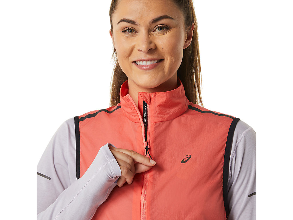 Women's Asics Metarun Packable Vest Jackets Rose | 3564-QXKDU